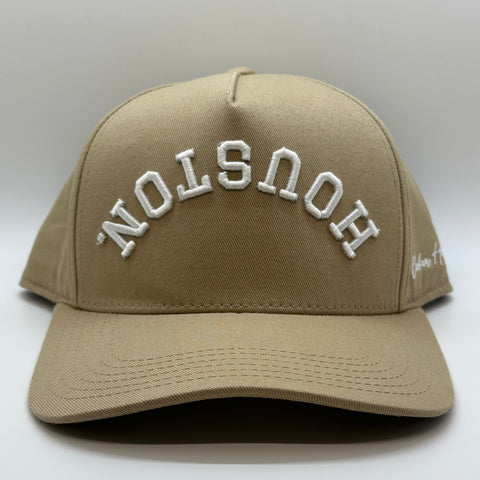 NUDE WITH OFF-WHITE STITCHING HOUSTON | PRE-CURVED SNAPBACK